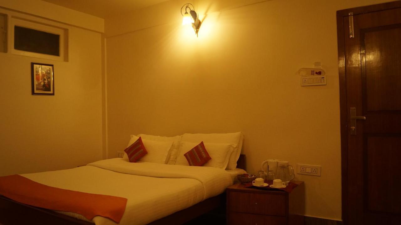 Woodland Hill Stay Shillong Exterior photo